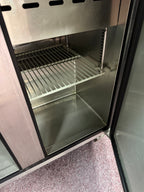 Turbo Air Commercial Sandwich Prep Table Refrigeration & Shelves