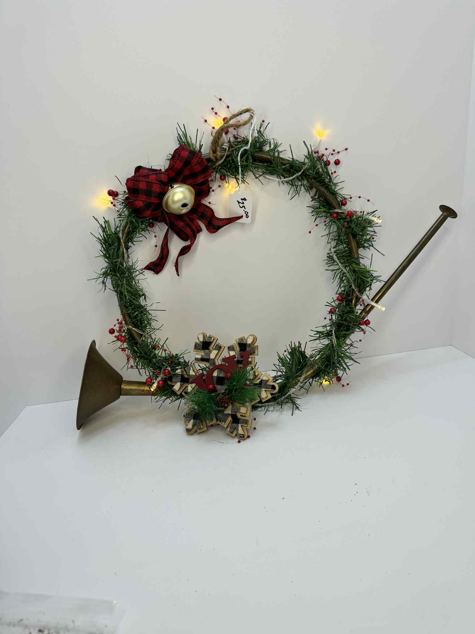 Light up Holiday Horn Wreath